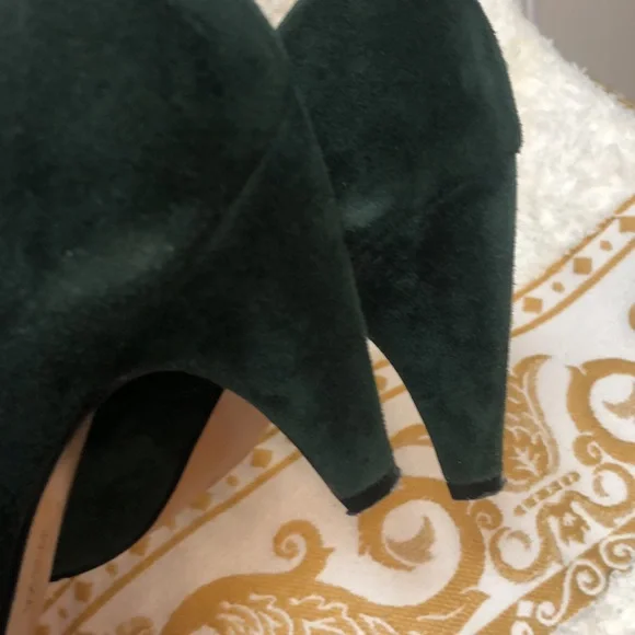 Suede Italy 🇮🇹 Pine Green Heels 7.5 m vintage Holidays ✨Festive ✨ So unique ✨ - Picture 5 of 10